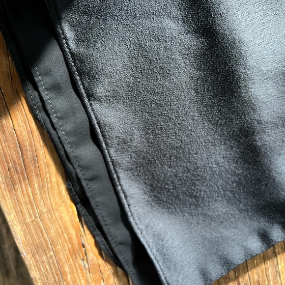 🌸Petite Kate Moss TopShop size 2 Silky Satin Jumper with plunging and Chiffon🌸 - Picture 14 of 15